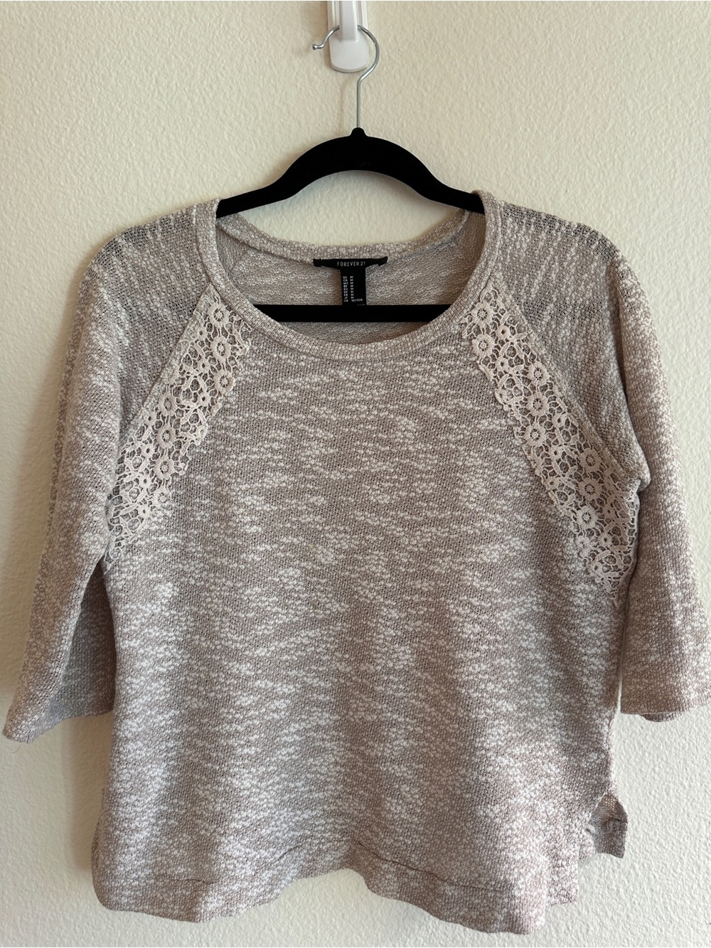 Forever 21 Cream Lace-Detail Women's Knit Sweater Pullover Top